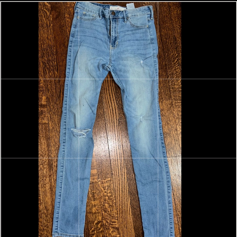 holloster, size 3r skinny jeans. super soft and cute!!